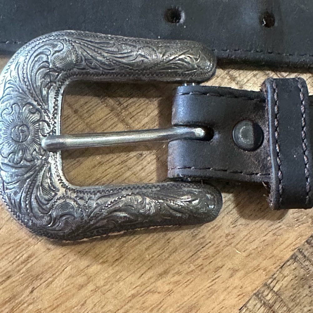 Vtg Tony Lama Leather Concho Bone Bead Western Brown Leather Womens Belt 28" - Picture 8 of 16